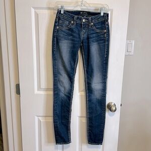 Silver AIKO Skinny Jeans size 24/length 31 denim dark with factory wear